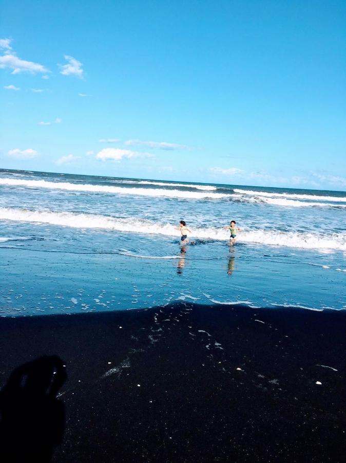 海まで3分bbqテラス付き貸別荘 バケーションレンタルハウス Nalu Resort Japan Ichinomiya  Eksteriør billede